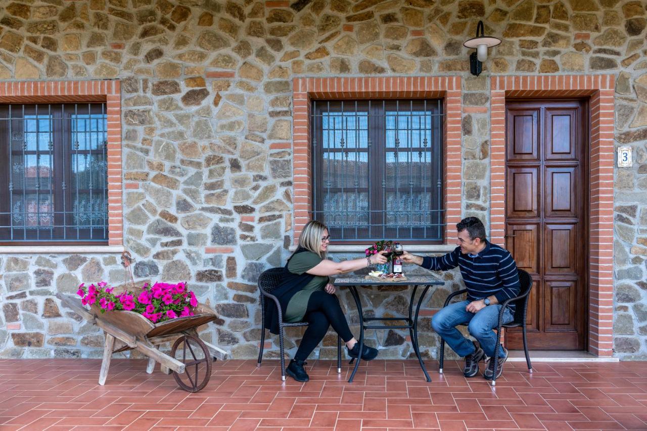 סקרלינו Agriturismo La Banchella מראה חיצוני תמונה